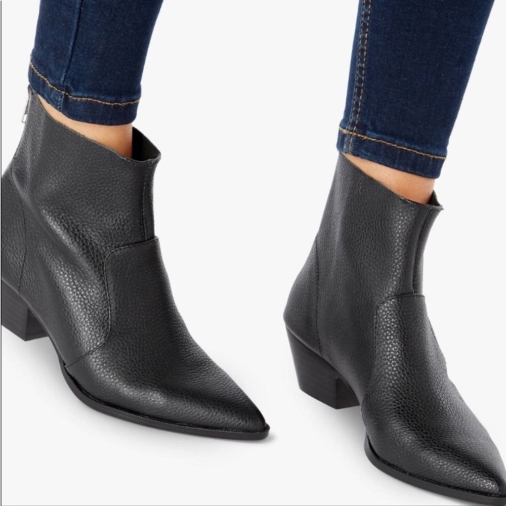 Steve Madden Cafe black western heeled booties